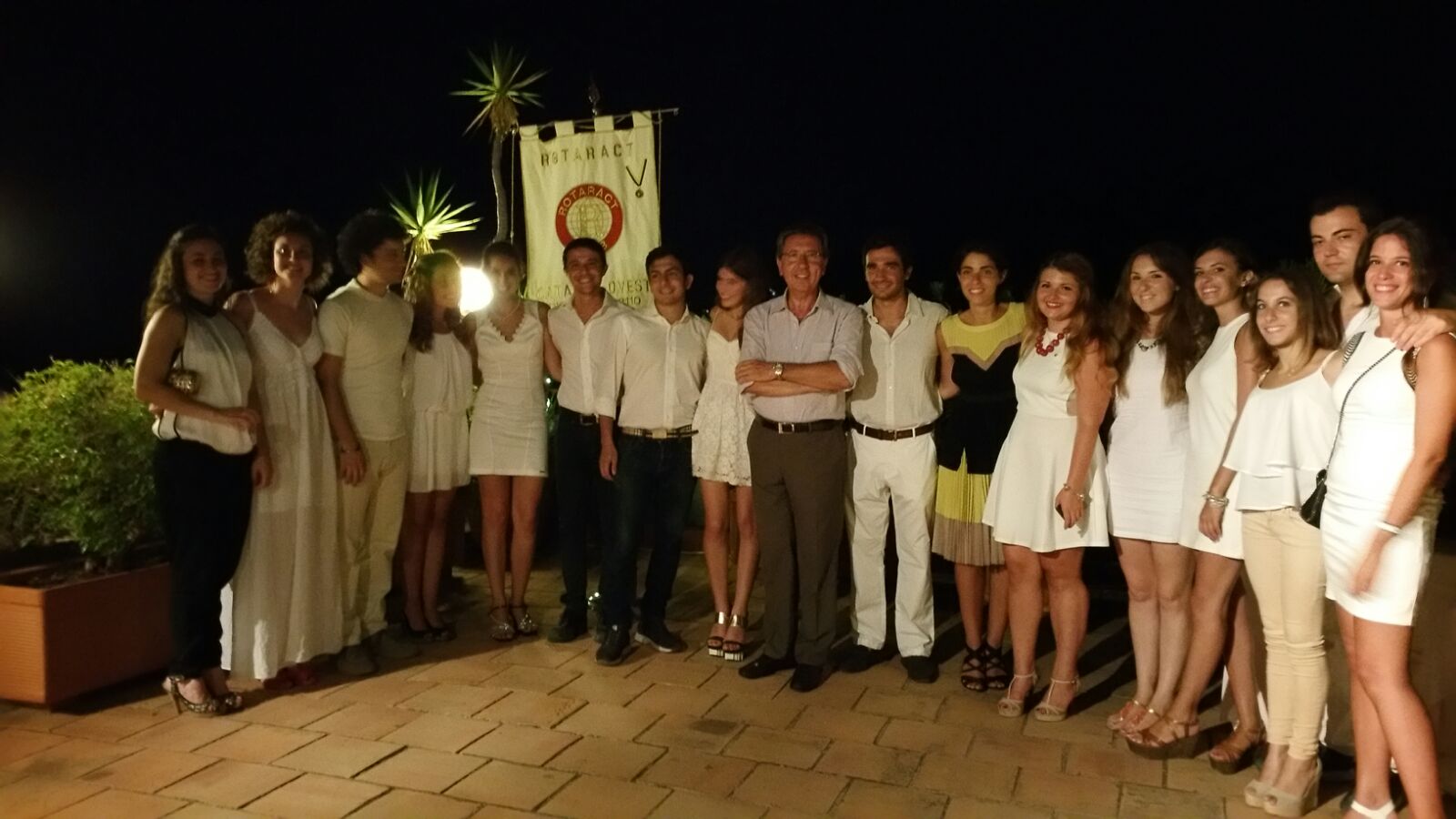 028 - Presenze del Governatore - Raccolta fondi del Rotaract Club Catania Ovest - Taormina Agosto 2015/20150825065703.jpg